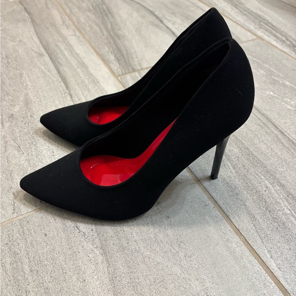 Suede Black Pumps - Picture 1 of 9